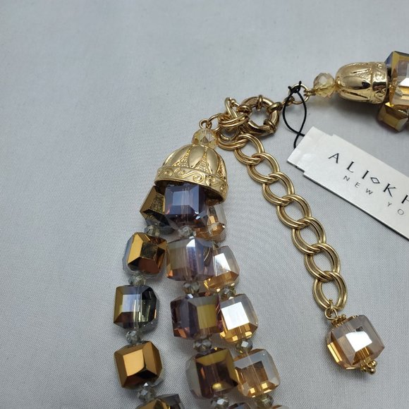 Ali khan glass cube bead 3 row necklace / casted end caps amethyst-champagne - Picture 5 of 5